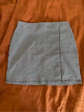 Hollister Black & White Gingham Mini Skirt